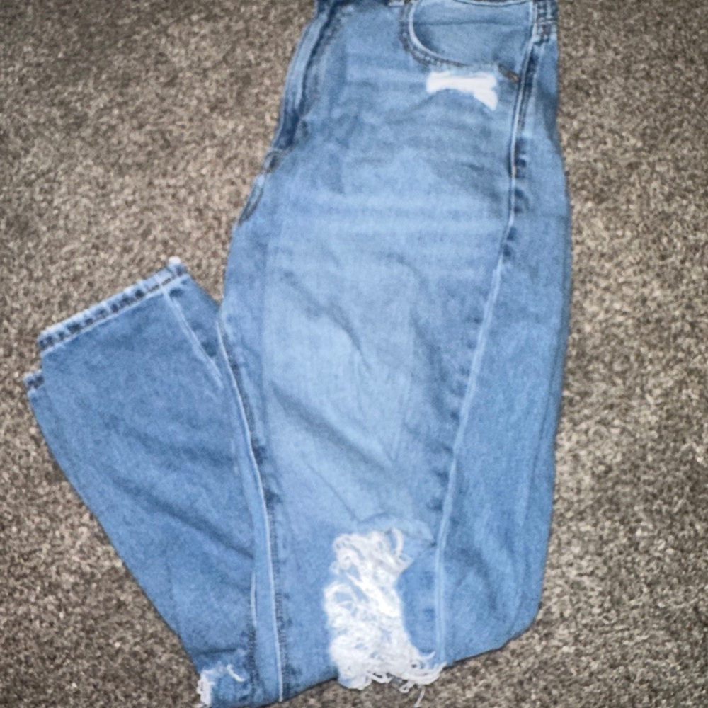 American eagle mom jean